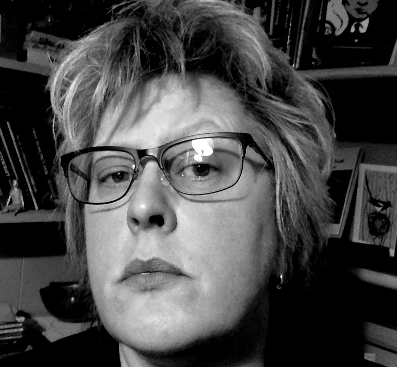 2014 glasses BW square